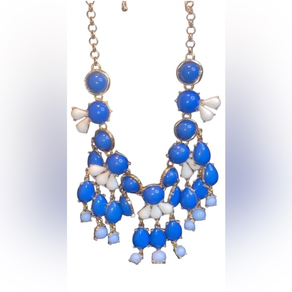 Charming Charlie’s retired Y2K chunky statement necklace! - Picture 2 of 3